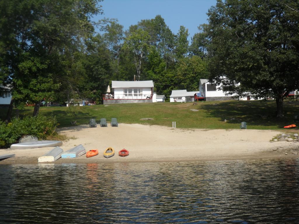 White Oak Motel & Cottages Holderness Bagian luar foto