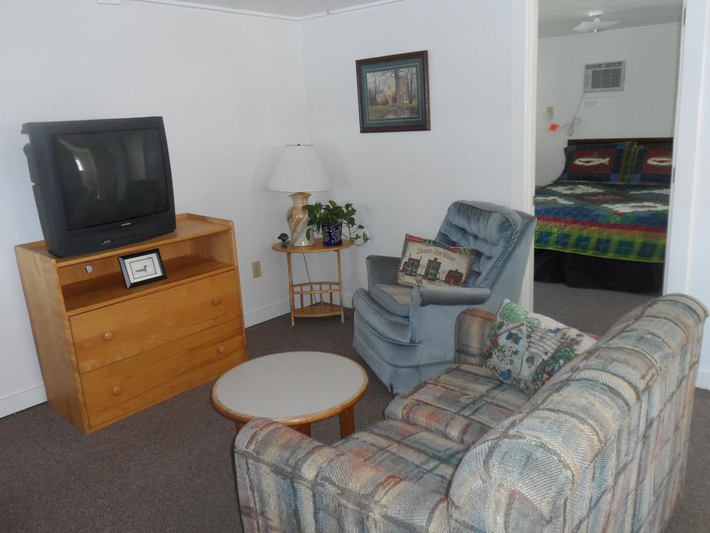 White Oak Motel & Cottages Holderness Ruang foto