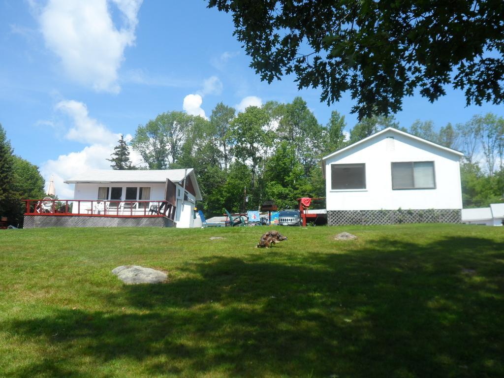 White Oak Motel & Cottages Holderness Bagian luar foto